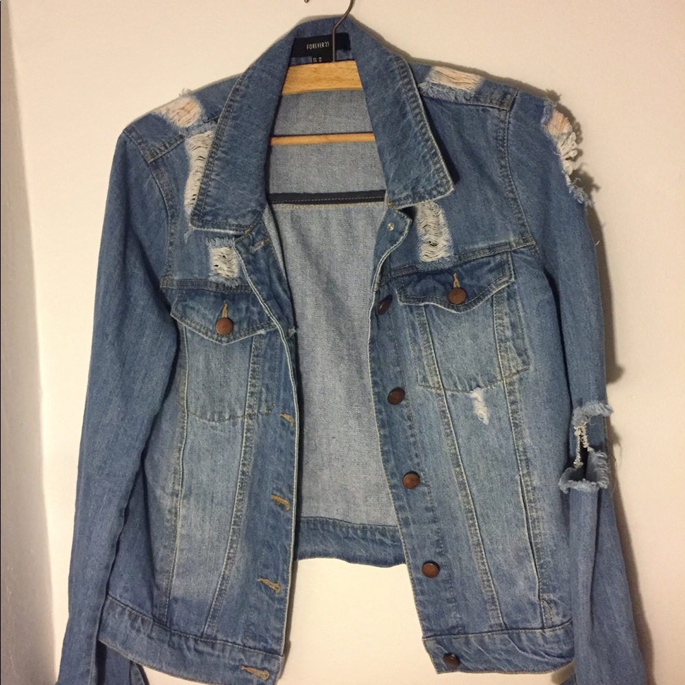 DISTRESSED FOREVER 21 DENIM JACKET